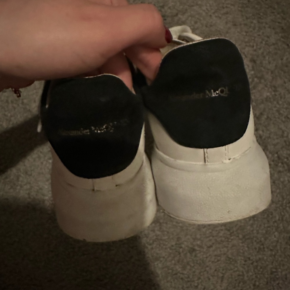 Alexander McQueen White and Black Sneakers - Picture 3 of 4